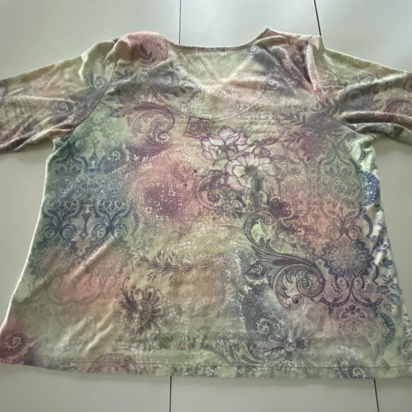 Unity World Wear Plus size Artsy Boho Floral Rhinestone Tunic 3/4 sleeves, 1X - Picture 2 of 10